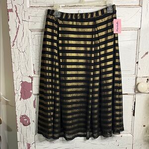 NWT BCNU Black & Gold A-Line Skirt Elastic Waist Tuille lined style Lg Polyester